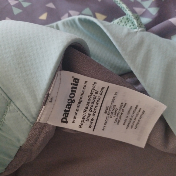 Patagonia Gray and Mint Patterned Shorts - Picture 5 of 10